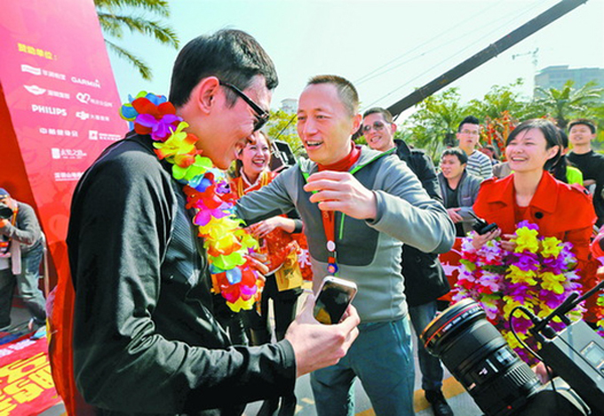 恒泰曹總參加首屆深圳大鵬新年馬拉松